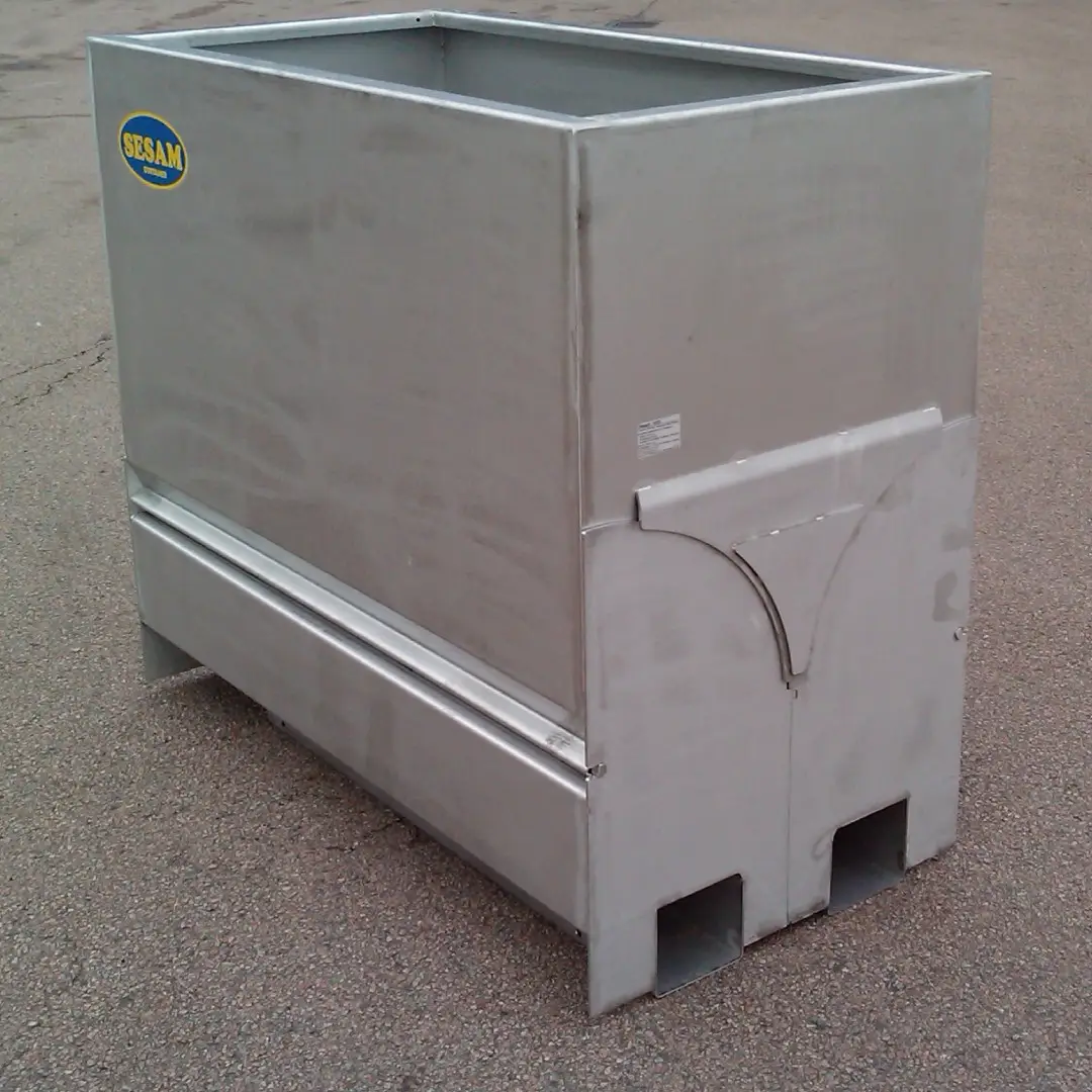 Customise your tipping container with stainless steel