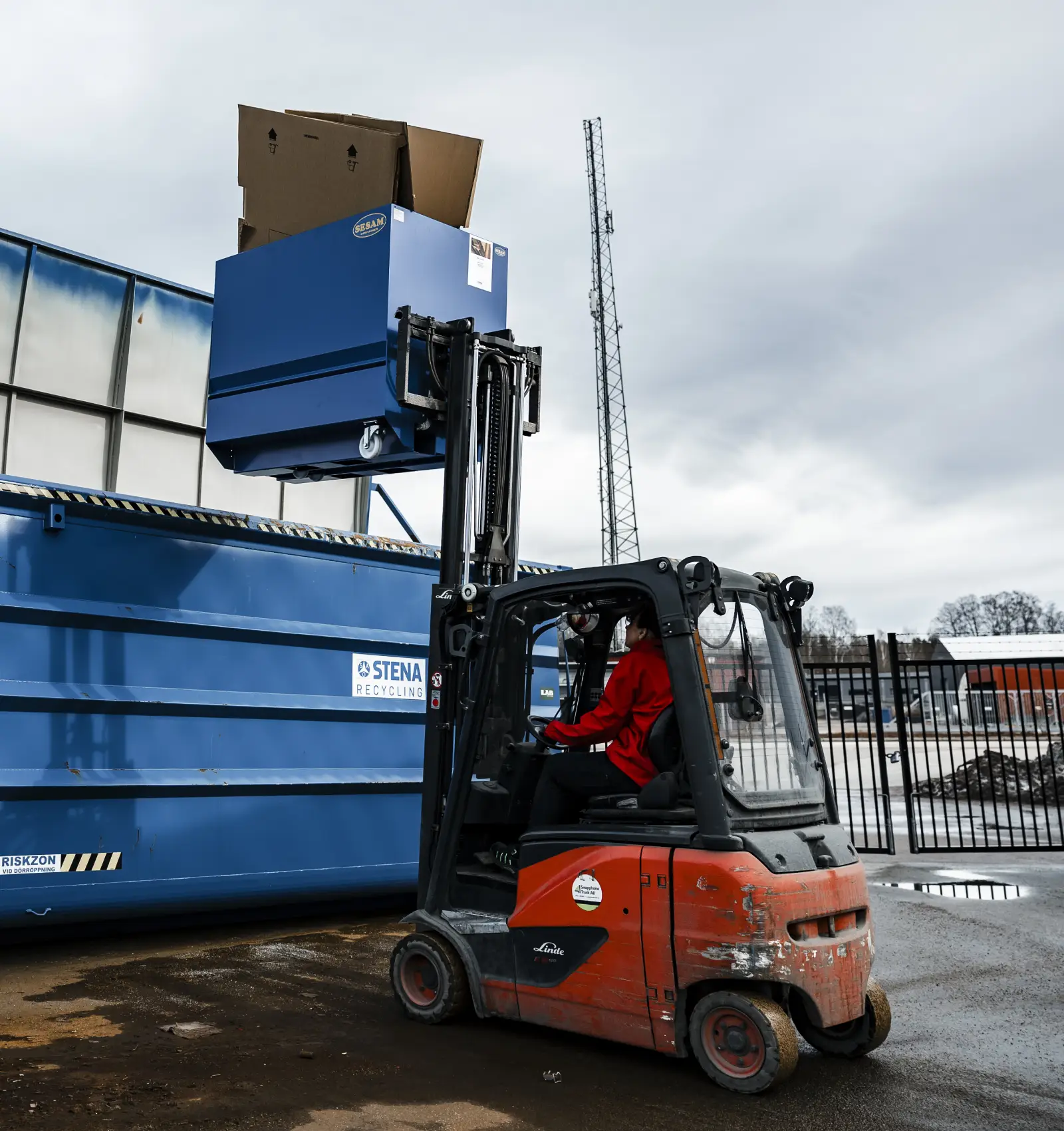 Rent a tipping container with bottom discharge