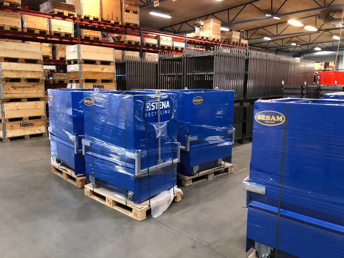 Effizientes Abfallmanagement mit Containerzügen für Volvo