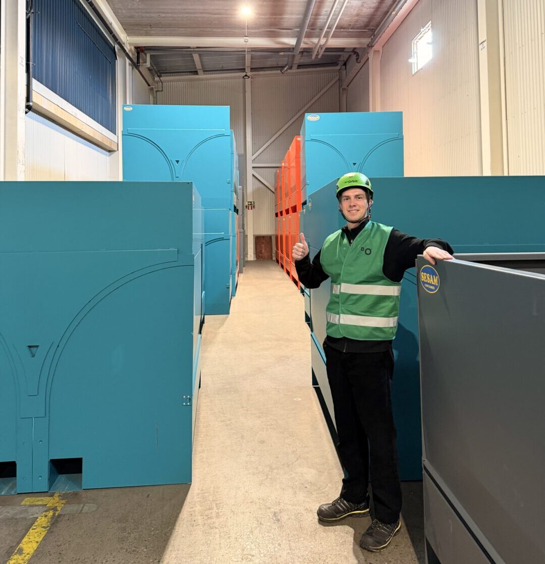 Kundanpassningar 18 Välj er tippcontainer med varmförzinkning
